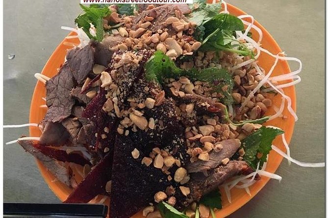 Hanoi Nightlife Street Food Tour with Small group - What the $30 price really covers