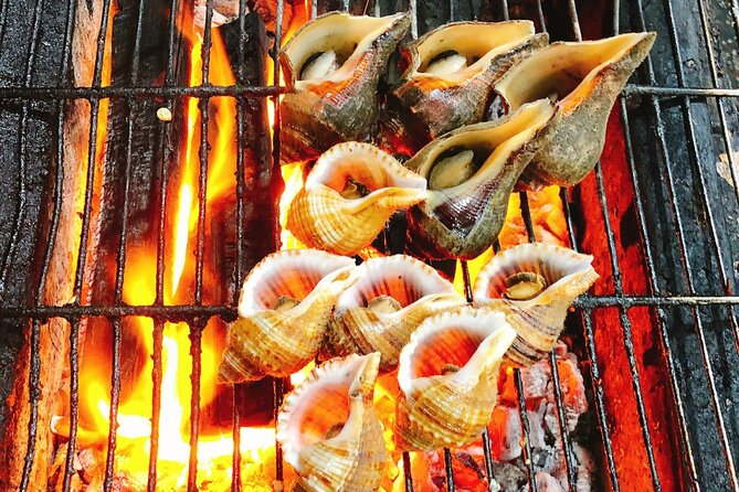 Ho Chi Minh Nightlife & Street Food Tour By Motorbike - What dinner is really like on this tour