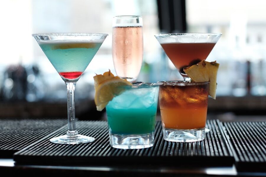 Honolulu: Waikiki Sunset and Cocktail Cruise - What this Waikiki sunset cruise is really about