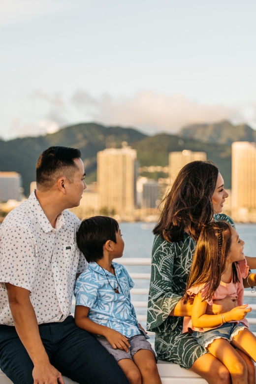 Honolulu: Waikiki Sunset and Cocktail Cruise - Is $85 a fair price?