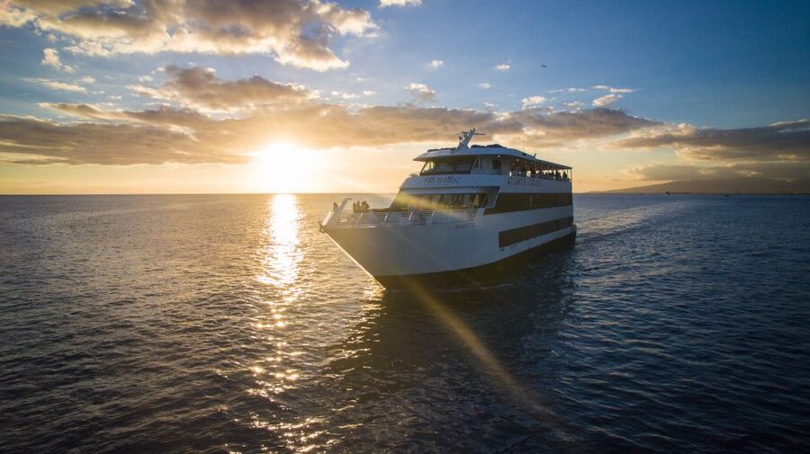 Honolulu: Waikiki Sunset and Cocktail Cruise - Boarding at Majestic by Atlantis Cruises