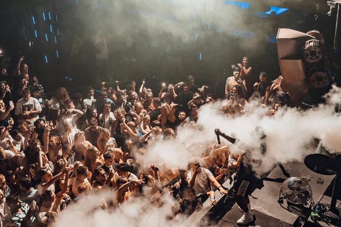 Ibiza Club Tickets: 3 x Free Nightclub & O Beach - Es Paradis: Roman-style design and water parties