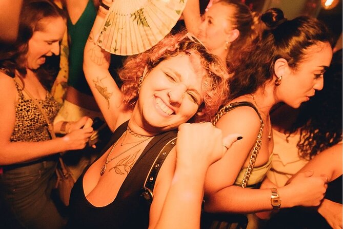 Istanbul Nightlife Pub Crawl: 4 Venues, 4 Shots - What to wear and how to prepare