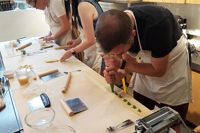 Italian Cocktail + Art of Making Pasta Cooking Class In Unique Milan Location - Timing, location, and what to plan