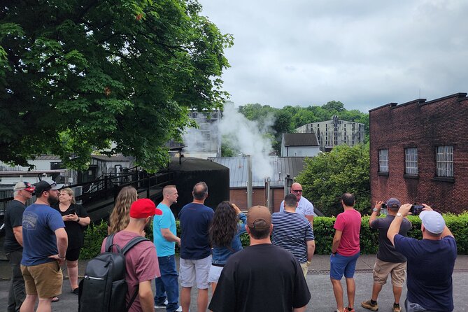 Jack Daniel Distillery Tour with Lynchburg & World's Longest Bar - Who should choose this whiskey day?