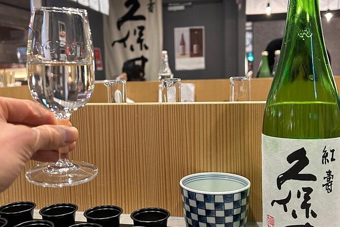 Japanese Sake & AI Leisurely Tasting Plan at Kubota Sake Bar - Practical details that affect your visit