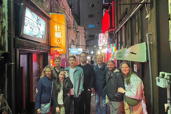 KABUKICHO DEEP TOUR + DINNER & BAR HOP w/local certified guide - Sushi dinner with a choice of styles