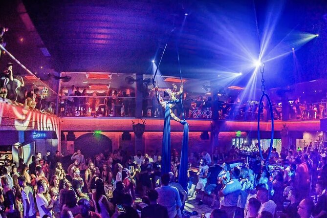 Kavos Club Crawl with Free Drinks & VIP Entry - What the Kavos Club Crawl is really offering