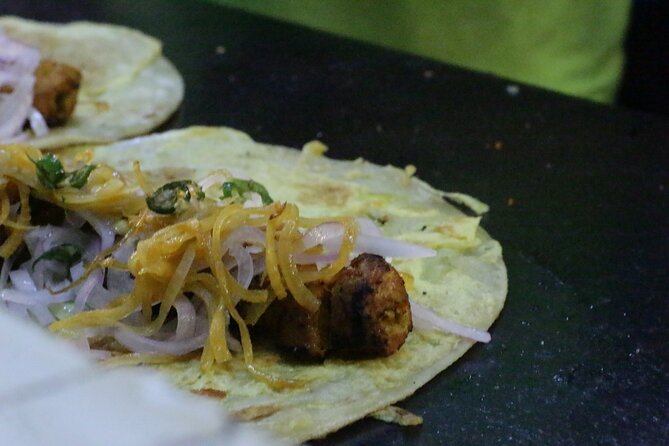 Kolkata Midtown Madness- A Street Food & Nightlife Tour - Local bus and century-old fritters