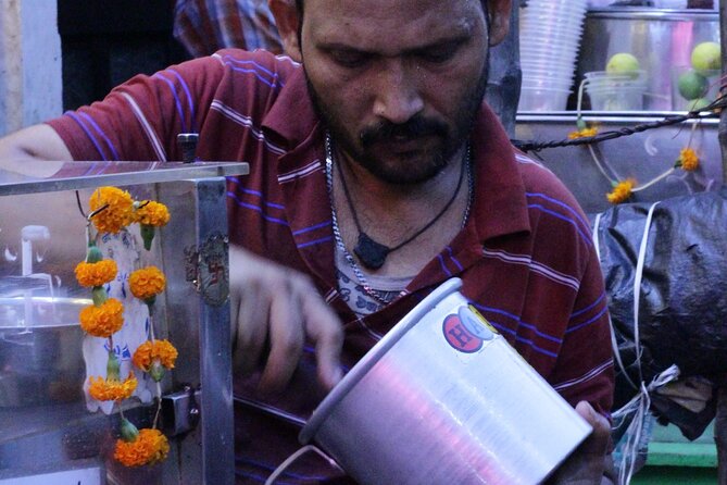 Kolkata Midtown Madness- A Street Food & Nightlife Tour - New Market and Kolkata’s chaat counter