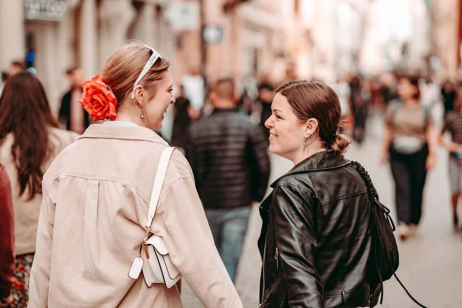 Krakow: 6 pm Tipsy Bar Tour With Karaoke+Twist (Thu-Fri-Sat) - Key things to know before you book