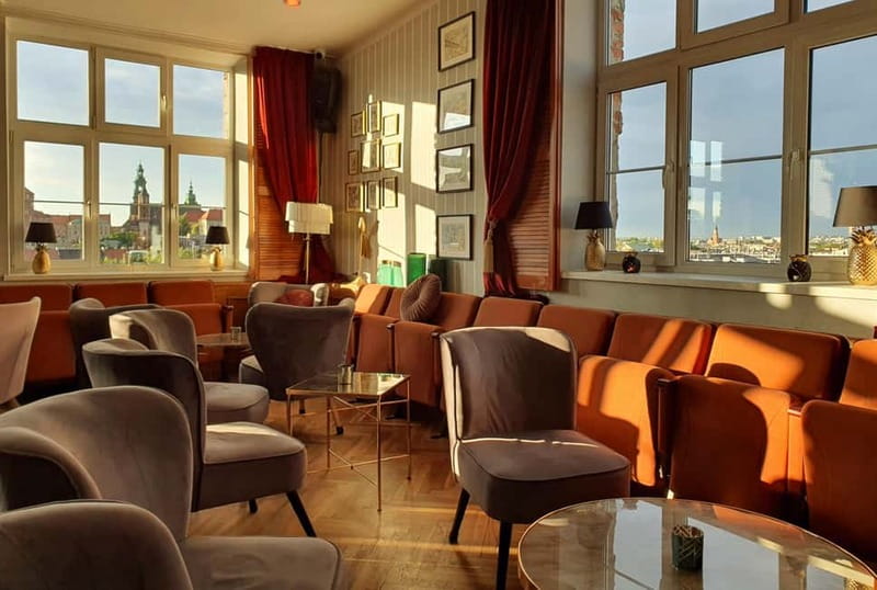 Krakow: Hidden Rooftop Bar Reservation with 1 Cocktail - Sunday Music With M.Drums and Piano