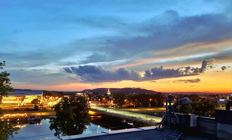 Krakow: Hidden Rooftop Bar Reservation with 1 Cocktail - Who Will Enjoy This Experience Most?