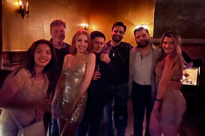 LA Hidden Bars and Speakeasy Experience - Meeting at 8:00 pm in Hollywood