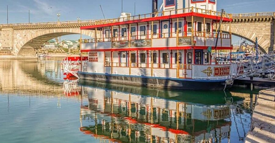 Lake Havasu: Sunset Cocktail Cruise on Paddle Wheeler - The London Bridge from the water