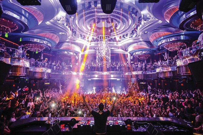 Las Vegas Club Crawl with Party Bus and Free Drinks - Key points to know before you book