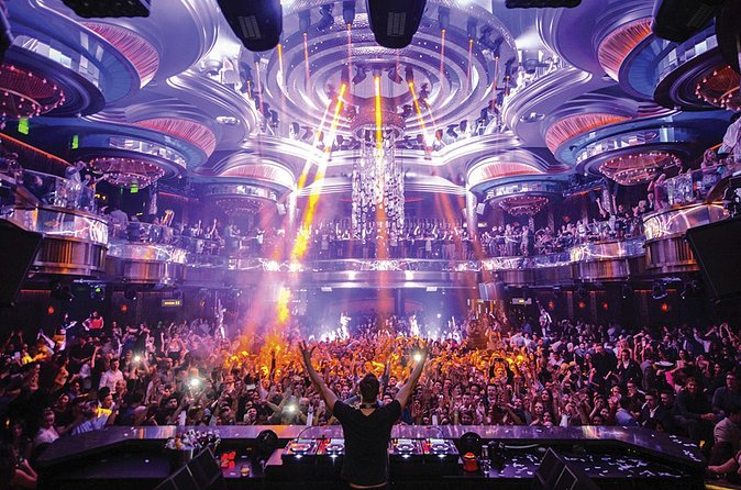Las Vegas Club Crawl with Party Bus and Free Drinks - How to prepare for a smoother night