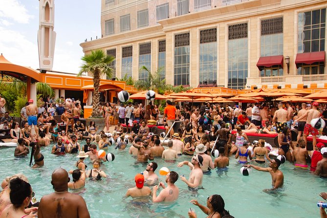 Las Vegas Day Club Crawl & Party Bus VIP Tour - Moving between pool clubs