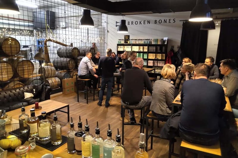 Ljubljana: Broken Bones Gin Experience with Cocktails - The opening presentation and the founders’ story