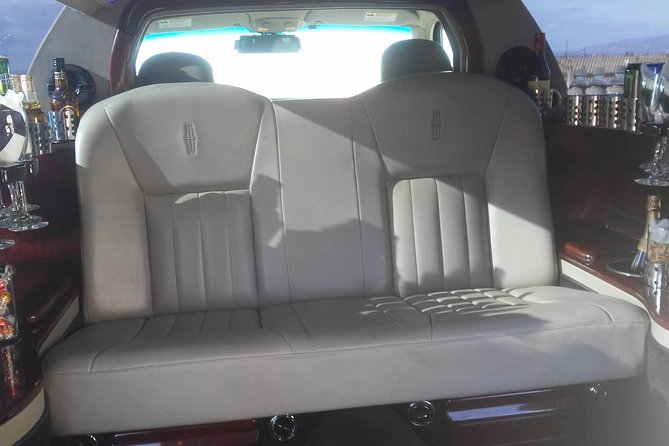 Los Angeles 6-Hour Custom Private Tour in a Dual Bar Limo - Hollywood Boulevard: stars, cement handprints, and movie landmarks