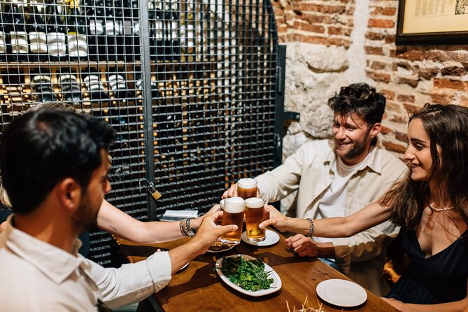 Madrid Local Tapas, Wine Bars & Flamenco Show - The flamenco choice and the late show