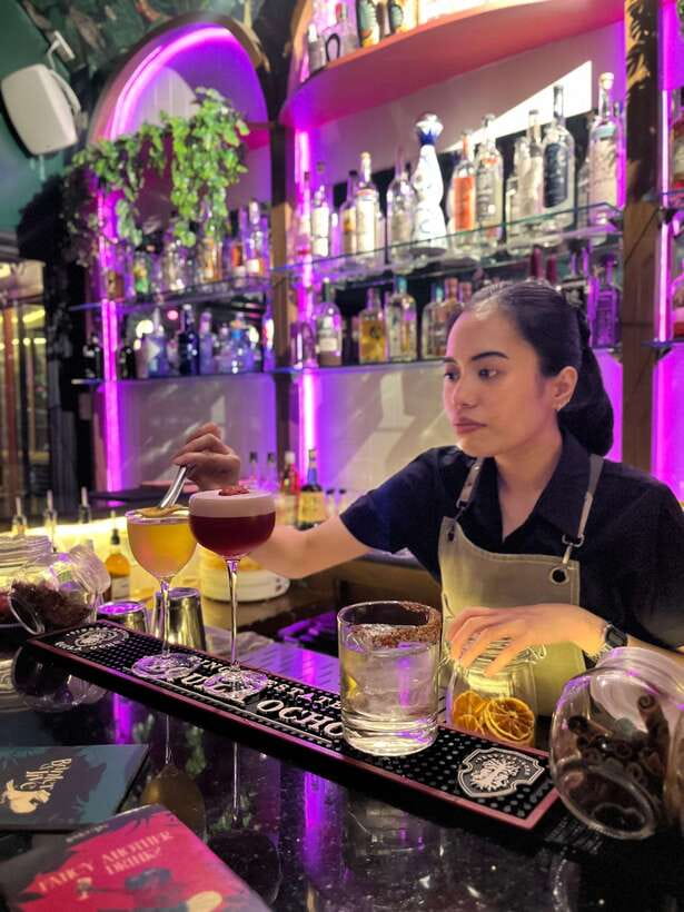 Makati Bar Crawl - Hidden Bar, Speakeasy and Pub - Four to five stops, each with a different mood