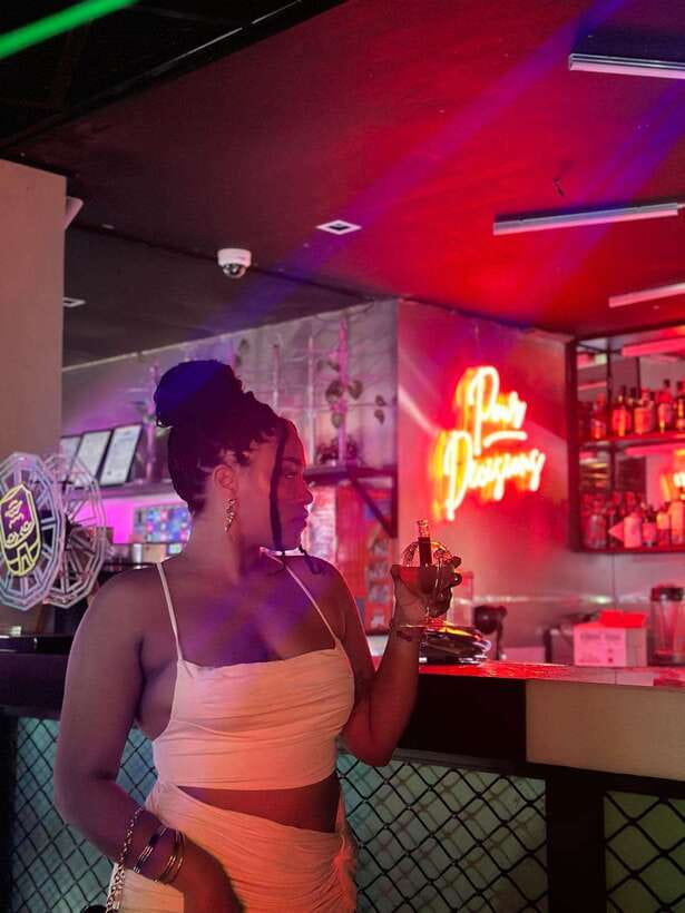 ⭐ Makati Bar Hopping and Pub Crawl Tour with Venus ⭐ - Should you book it?