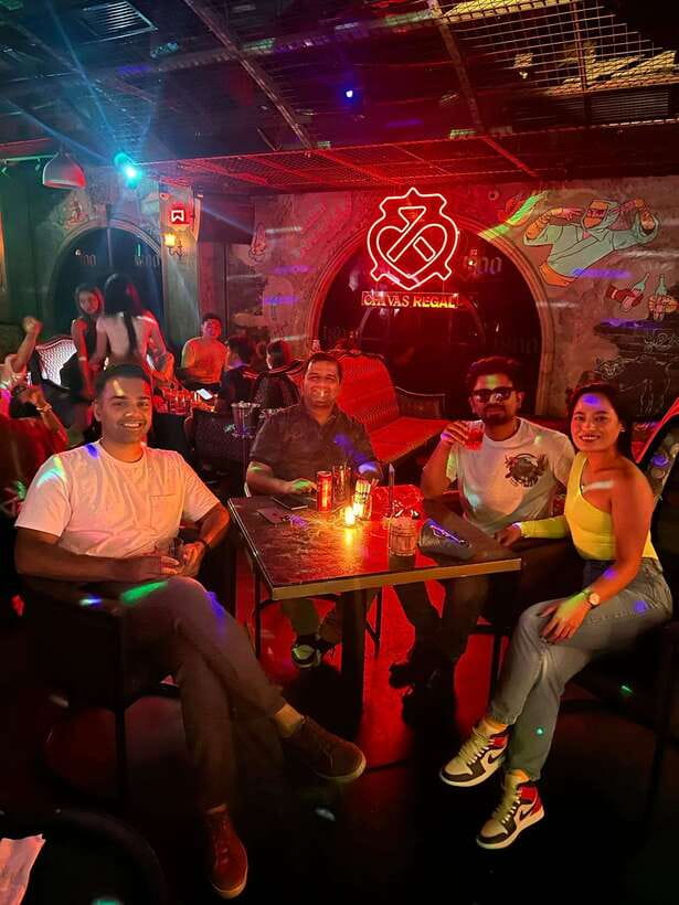 ⭐ Makati Bar Hopping and Pub Crawl Tour with Venus ⭐ - Is $54 good value?