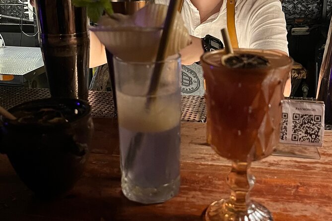 Makati Bar Hopping and Speakeasy, Pub and Club - Meeting at Filling Station Bar and Cafe