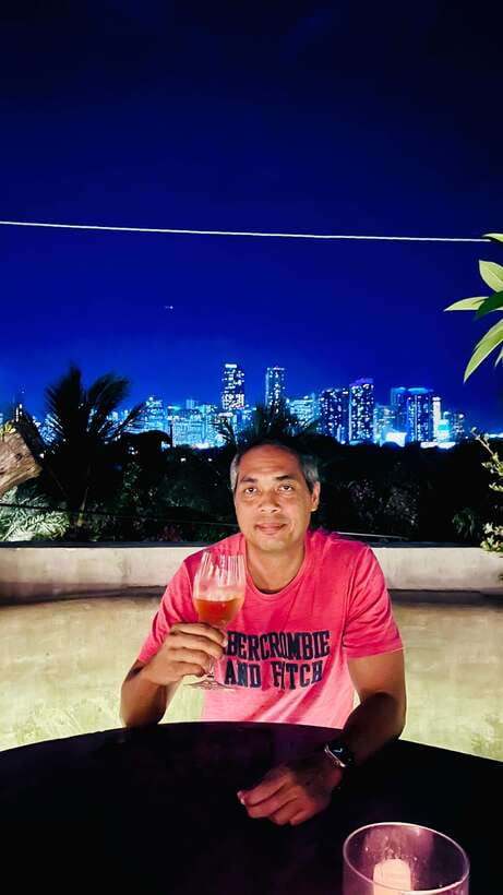 Makati Rooftop Barhopping with Local Guide - Key points to know before booking