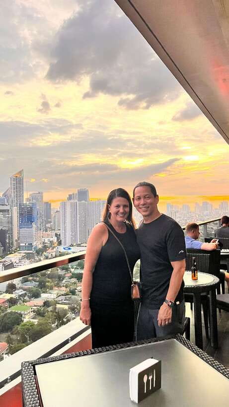 Makati Rooftop Barhopping with Local Guide - Starting at City Garden Grand Hotel