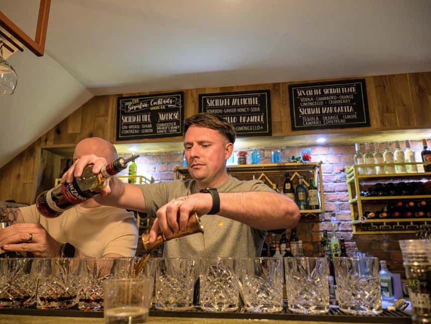 Manchester: Private Cocktail Masterclass & Sicilian Food - The Grand Finale with limoncello