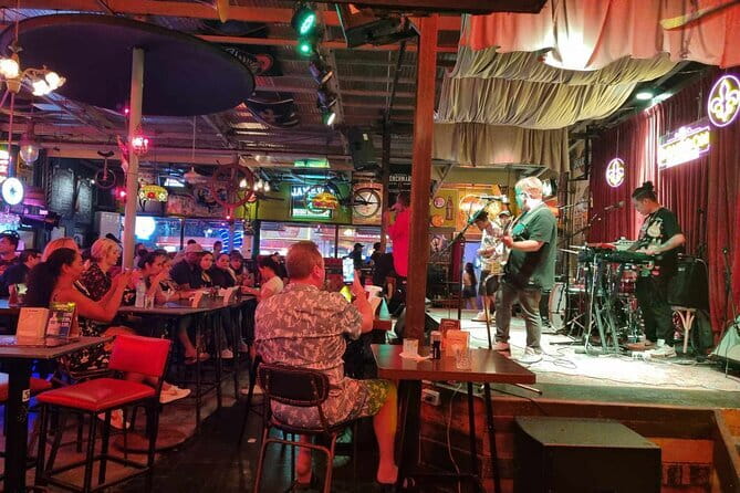 Manila Nightlife And Pub Crawl Tour Makati City - The Spirits Library: cocktails with a story
