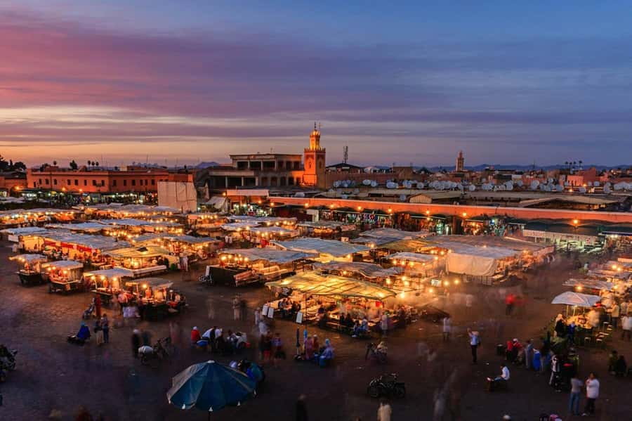 Marrakech: Souk by Night Medina Guided Walking Tour. - Meeting at Café de France and entering Jemaa el Fnaa
