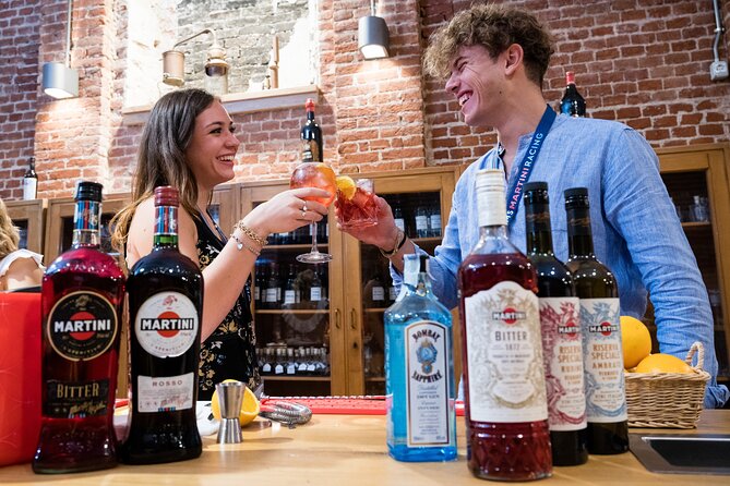 Martini Cocktail Experience in Pessione, Italy - The Martini cocktail lesson