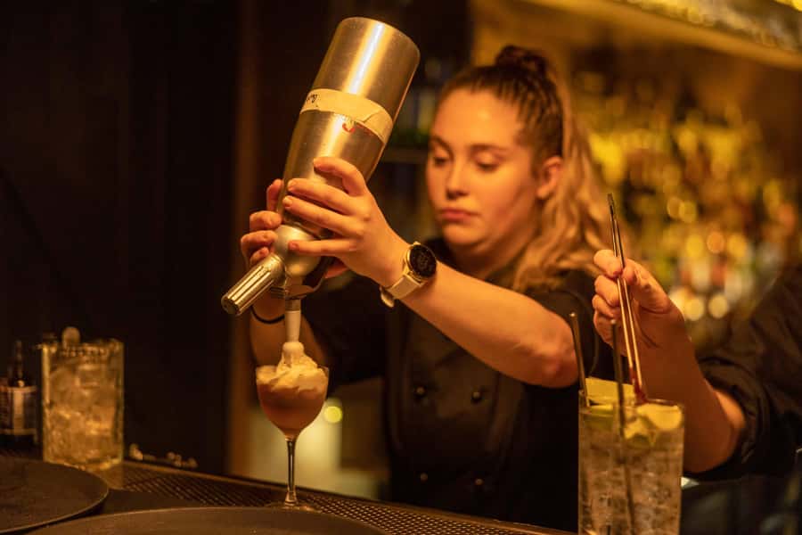 Melbourne: Local Laneway Bars and Their Stories - Key points before you book