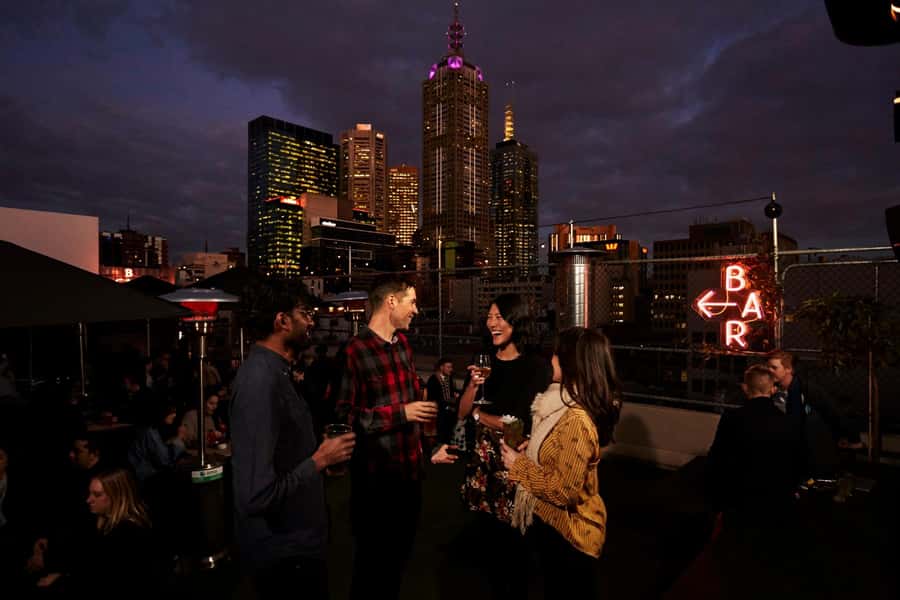 Melbourne: Local Laneway Bars and Their Stories - The guides are a major part of the value
