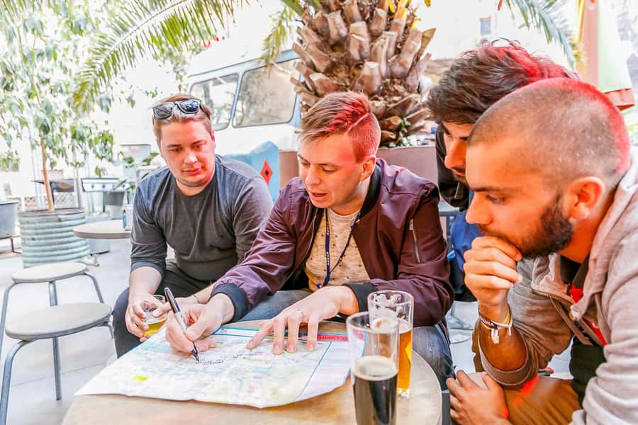Melbourne: Local Laneway Bars and Their Stories - Who will enjoy this most