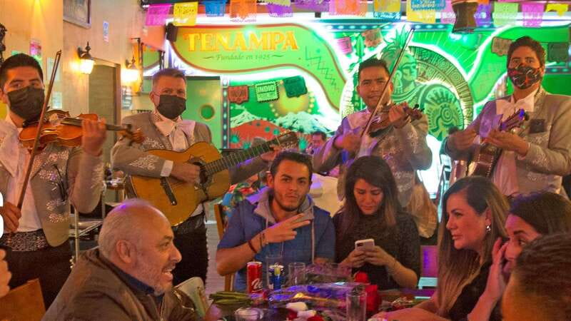 Mexico City: Traditional Mexican Bars of the Historic Center - Starting at Reforma 222