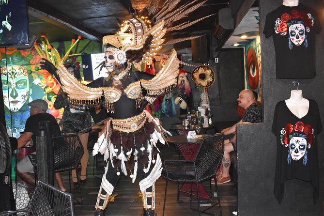 Mezcal vs. Tequila Cocktail Tasting in a Cantina - Live entertainment, dancing, and the cantina mood