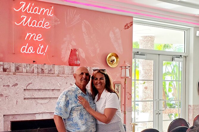 Miami Beach like a Local with Food & Drinks Tasting - Joe’s Stone Crab and Miami’s darker stories