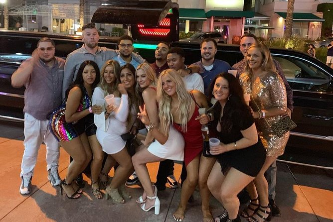 Miami Hip Hop Unique Xperience : Bar, Party Bus & Nightclub - The party bus or limousine transfer
