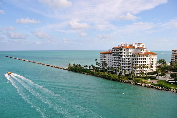 Miami Skyline Sunset Cruise with The Mojito Bar On board - Key points before you reserve