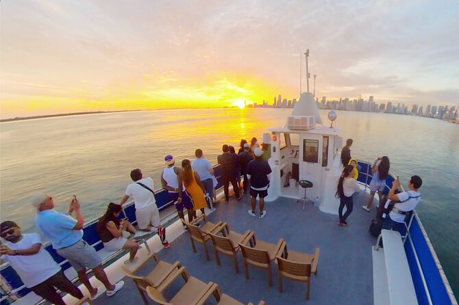 Miami Skyline Sunset Cruise with The Mojito Bar On board - Leaving Bayside Marketplace for Biscayne Bay