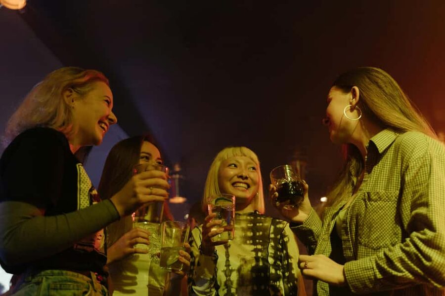 Milan Social Walk: Bars, Squares & Local Vibes - What Milan Social Walk is really selling