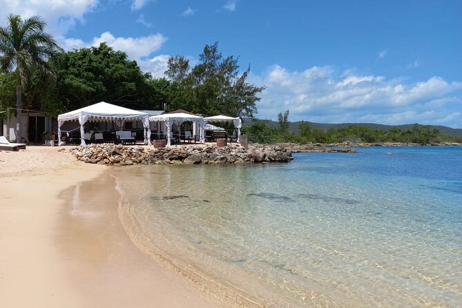 Montego Bay River Tubing & Bamboo Beach Club + Lunch & Cocktails - Bamboo Beach Club, from quiet retreat to busy lunch stop