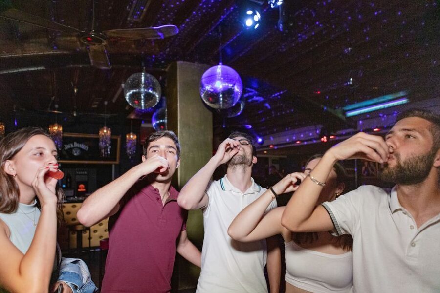 Munich: Bar and Club Crawl - Who will enjoy this most?