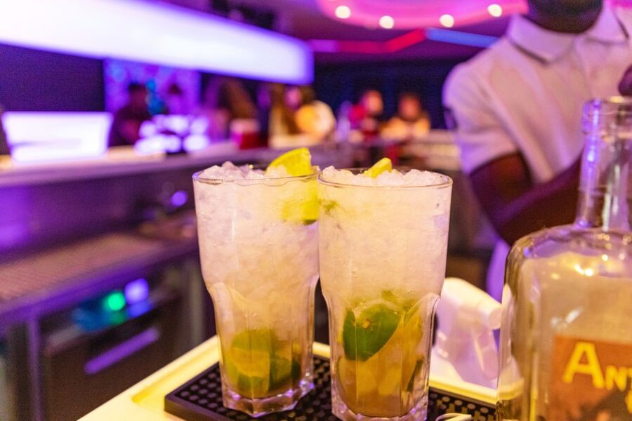 Munich: Bar and Club Crawl - Who should skip it?