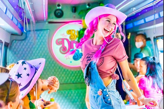 Nashville Bar Crawl with Express Entry and Drink Discount - Moving through three or four venues
