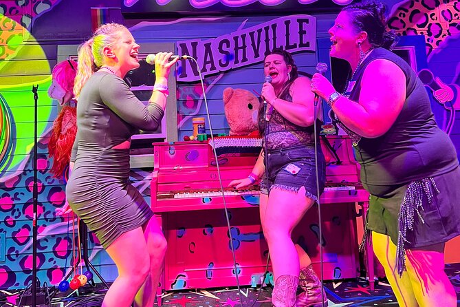 Nashville Bar Crawl with VIP Club Entrance and Bonus Shots - Four venues, 40 minutes each